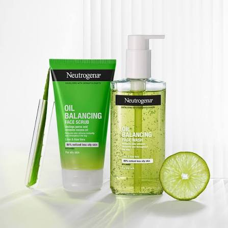 Neutrogena Oil Balancing Facial Wash/Scrub - Image 1
